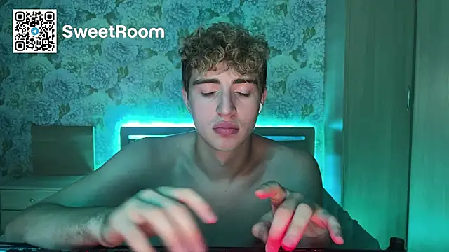 AlfredSweet webcam