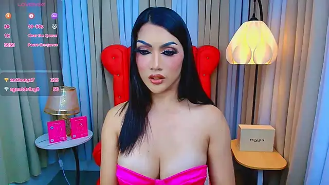 Laureen_Hilton webcam