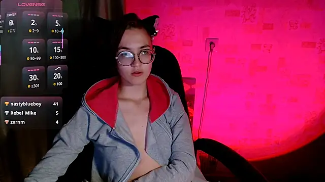Alessa_Kiss webcam
