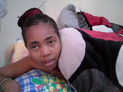 MidnightNala webcam