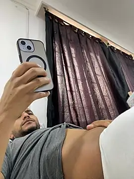 bruno_vip - Bruno_vip's free webcam - UK Sex Cams