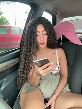 roxyrougee webcam