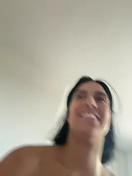 LaPetiteKim live sex cam
