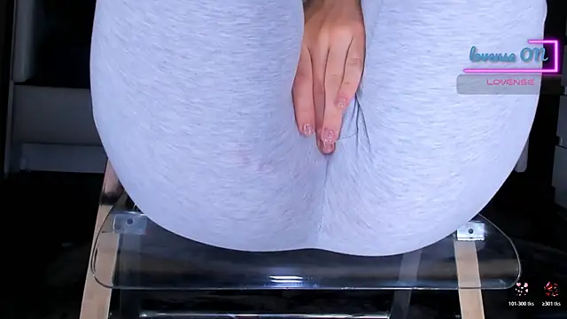 Cameltoe_squirt_inPants webcam