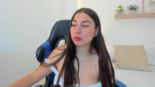 bella_99_ webcam