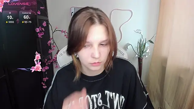 AudreyyKim live cam on StripChat