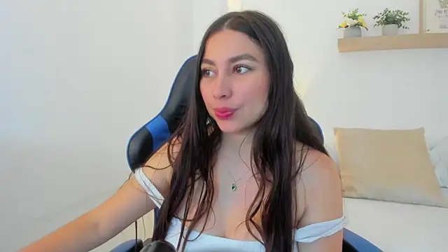 bella_99_ webcam