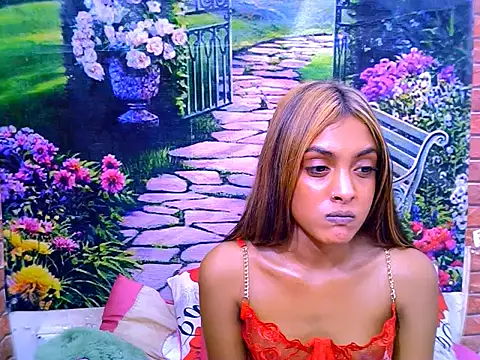 IndianPretty14u2Luv webcam