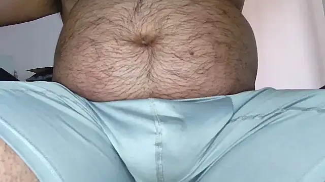 ChubbyLatin_ live cam on StripChat