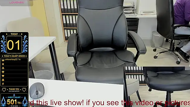 squirt_milf_viktoria live cam on StripChat