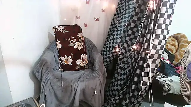 Ishika_baby_ webcam