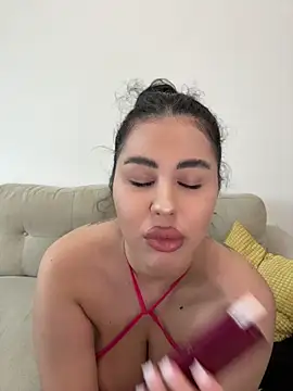 DaianaKimberly webcam