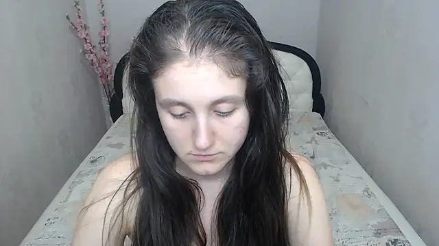 Holliy_Cooper webcam