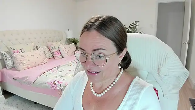 Vika73 webcam