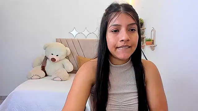 zara_cute webcam