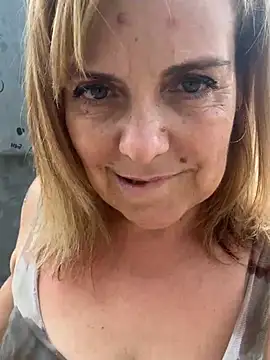 Sunbelxx live cam preview