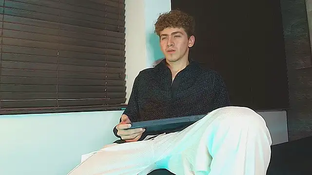 Tyler_Mcrey webcam