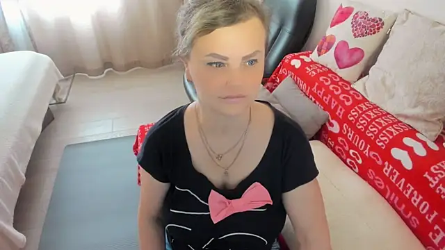MildMature webcam