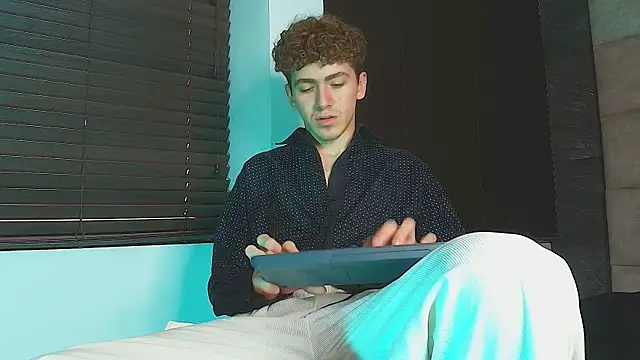 Tyler_Mcrey webcam
