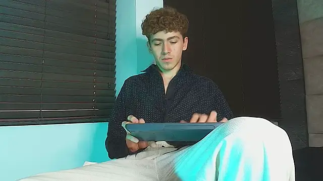 Tyler_Mcrey webcam