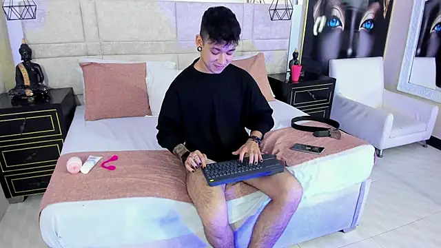 MarkLaurens live sex cam