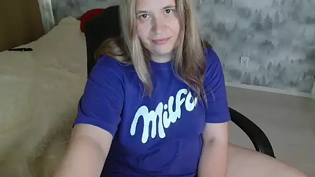 AdelinaLawson live cam on StripChat