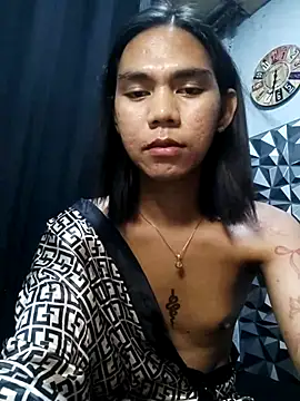 Hotkleas live cam on StripChat