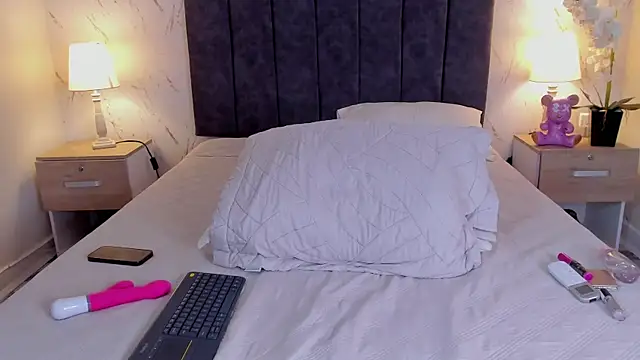 Emilly_Beaumont webcam