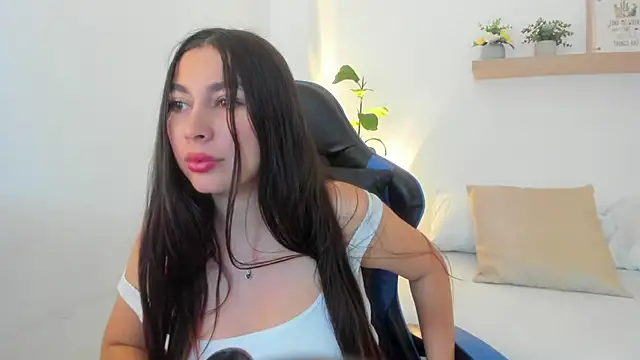 bella_99_ webcam