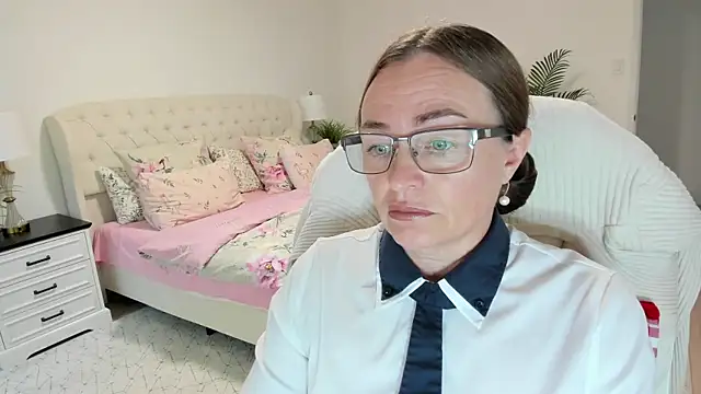 Vika73 webcam