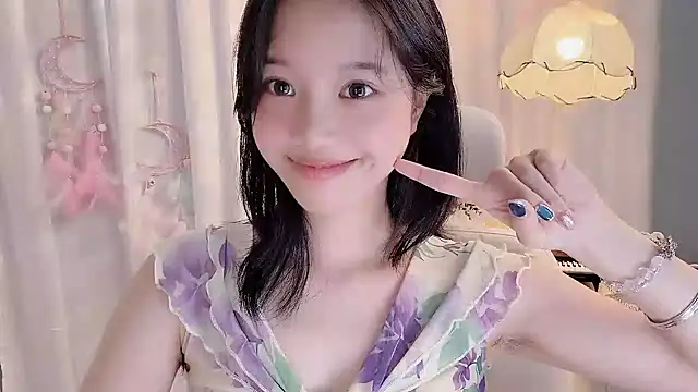Yanys521 live cam on StripChat
