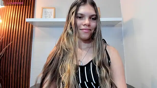 Norki_ live cam on StripChat