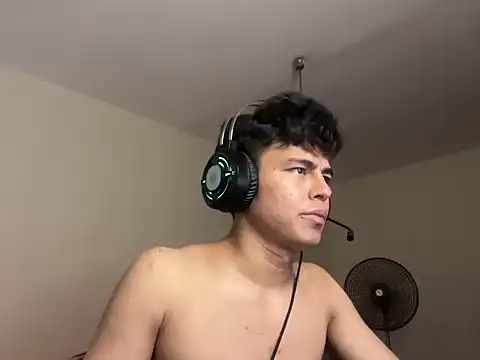 ToddWarren live cam on StripChat