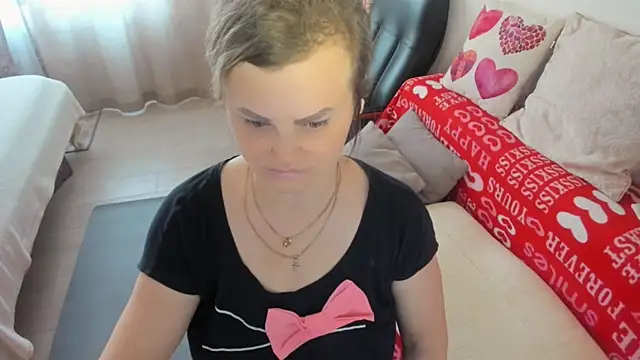 MildMature live cam on StripChat