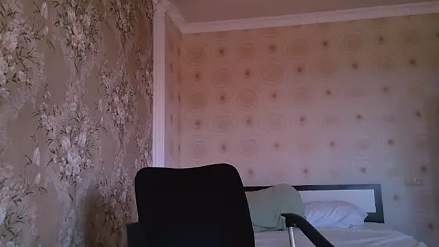 Модель: Sora100000