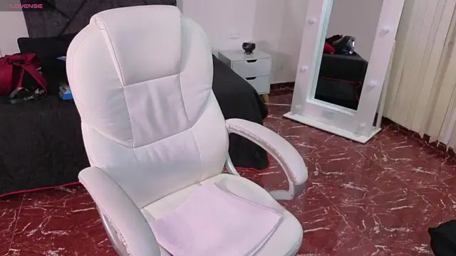 _sharlotte777 webcam