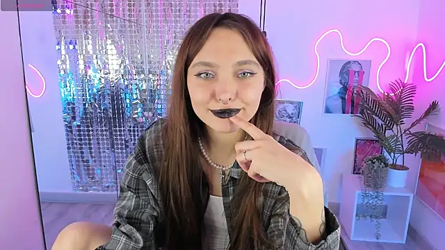 ChloeSunny webcam