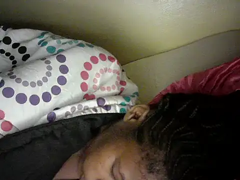 lilmomaa webcam