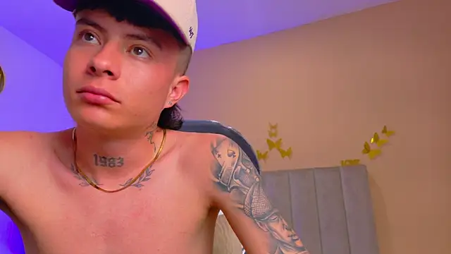 Nascary_Fox webcam