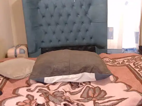EbonyEssence webcam