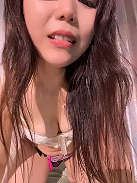xiaoyizi20261 webcam