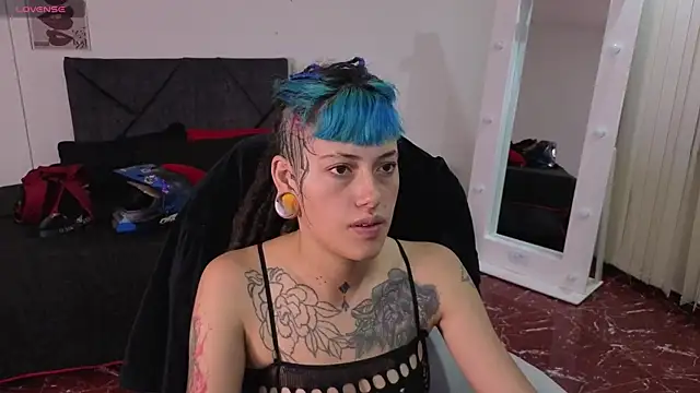 _sharlotte777 webcam