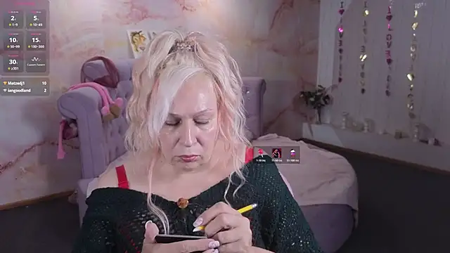 Penelope_Pinky webcam