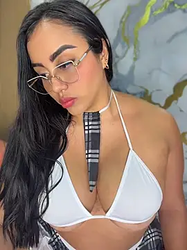 emily-Hornyy webcam