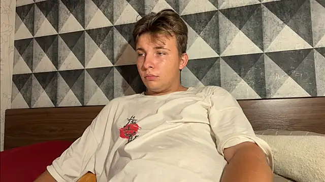 marcus_euphoria_ live cam on StripChat