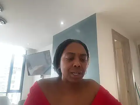 ChocolateCakeQueen webcam
