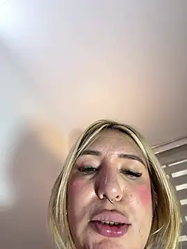 victoriacopper webcam