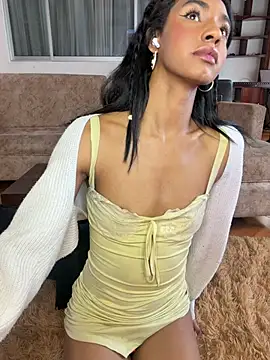 xenia_golden webcam