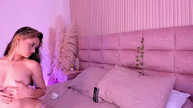 HannaRhodes webcam