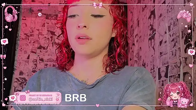 NickiYoung webcam
